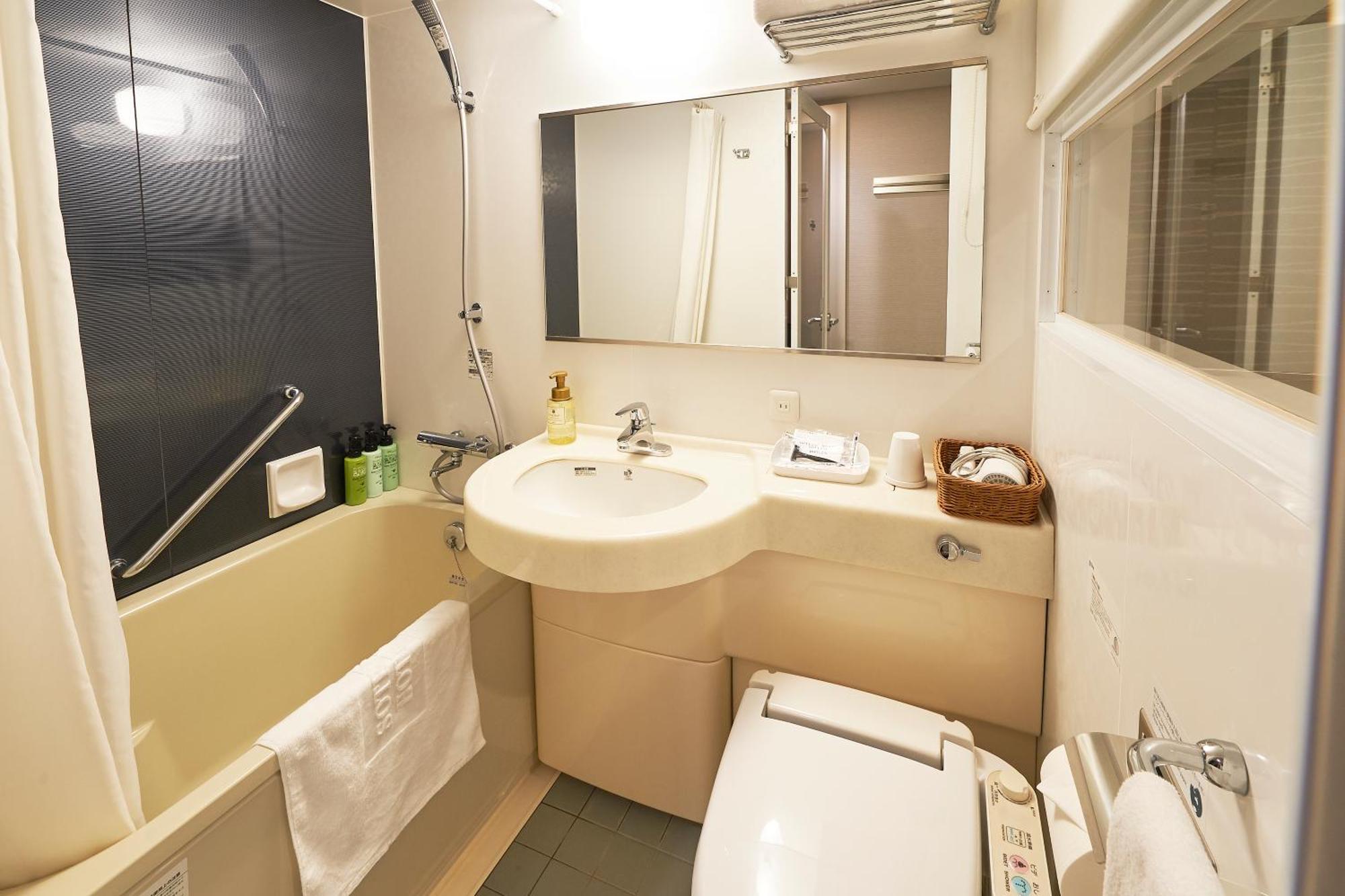 Sotetsu Fresa Inn Shimbashi-Karasumoriguchi Tokio Zewnętrze zdjęcie