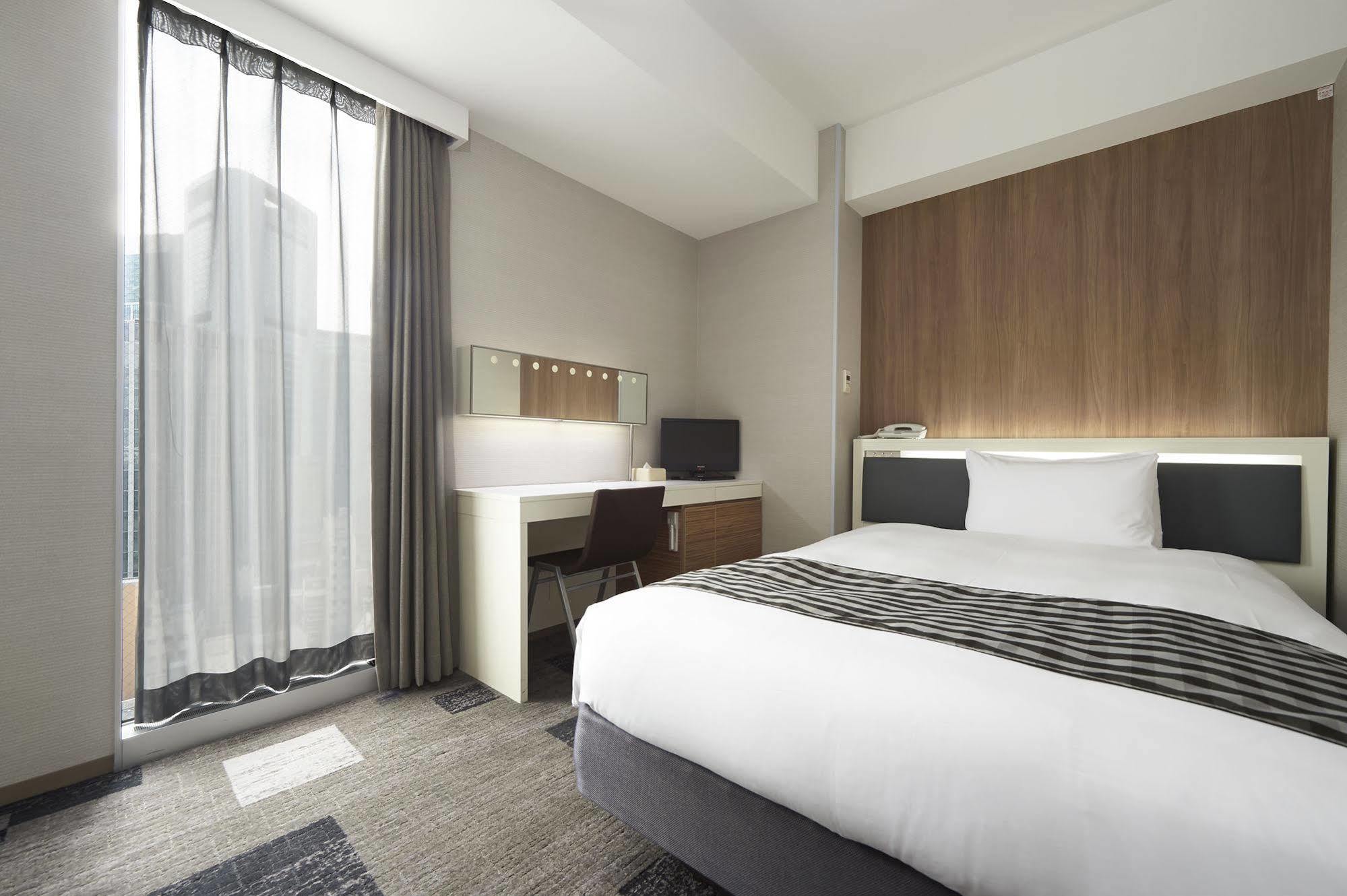 Sotetsu Fresa Inn Shimbashi-Karasumoriguchi Tokio Zewnętrze zdjęcie