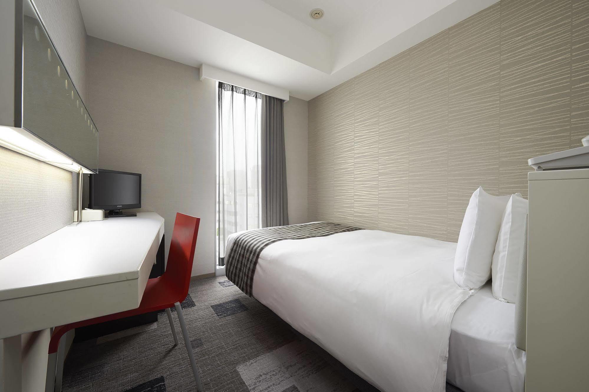 Sotetsu Fresa Inn Shimbashi-Karasumoriguchi Tokio Zewnętrze zdjęcie